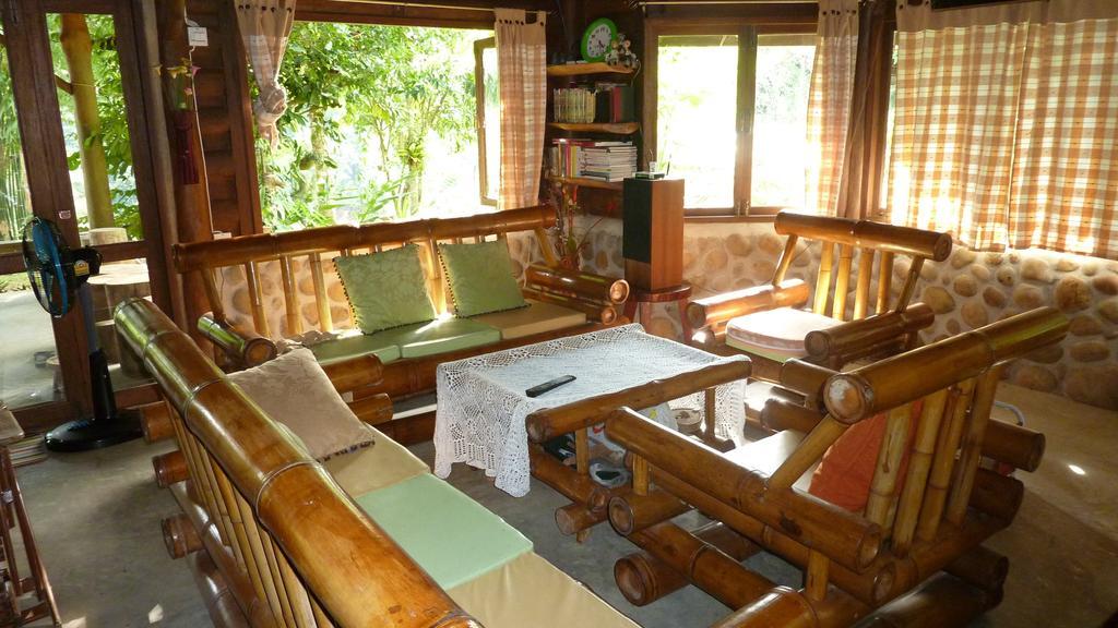 Baandin Chiewlarn Hotell Ban Tha Khun Rum bild