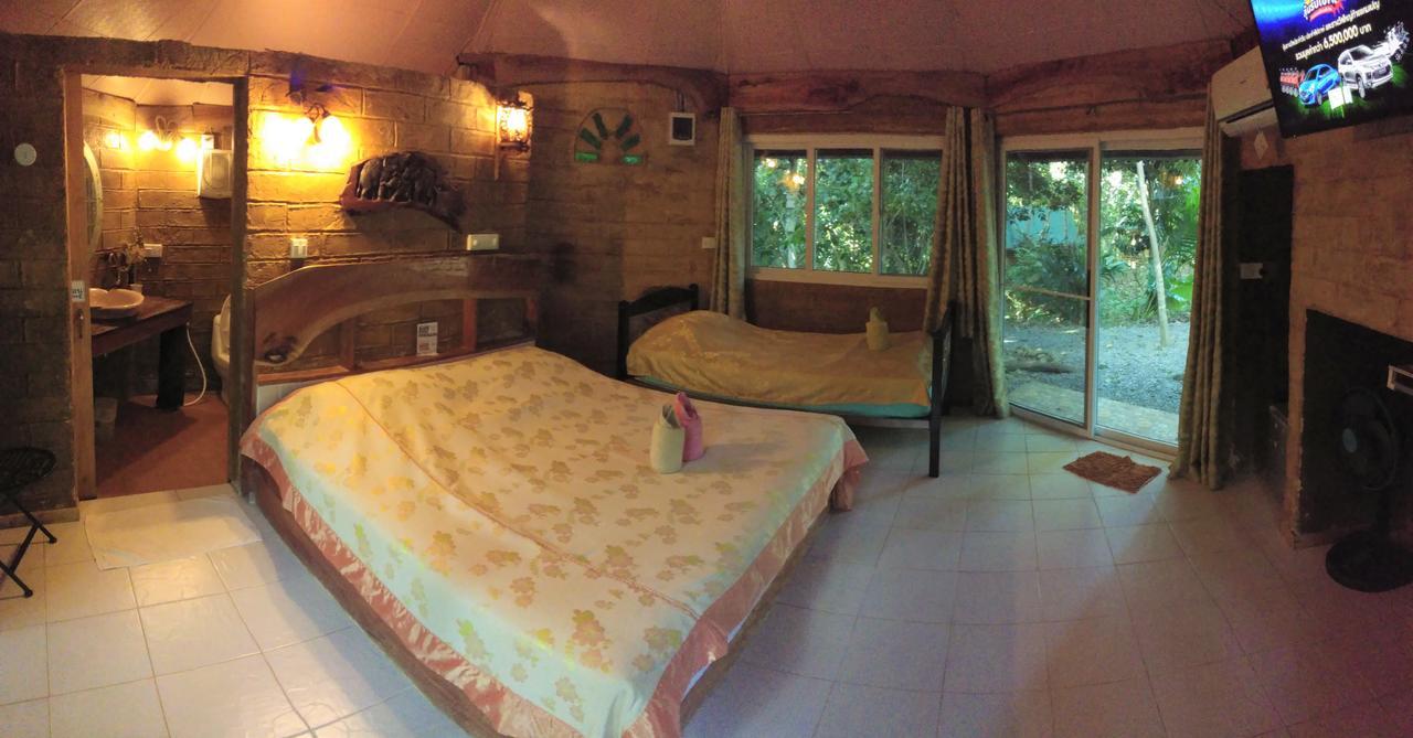 Baandin Chiewlarn Hotell Ban Tha Khun Exteriör bild
