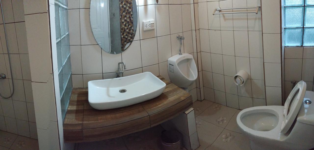 Baandin Chiewlarn Hotell Ban Tha Khun Exteriör bild
