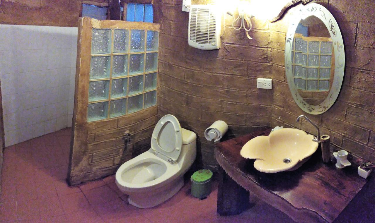 Baandin Chiewlarn Hotell Ban Tha Khun Exteriör bild
